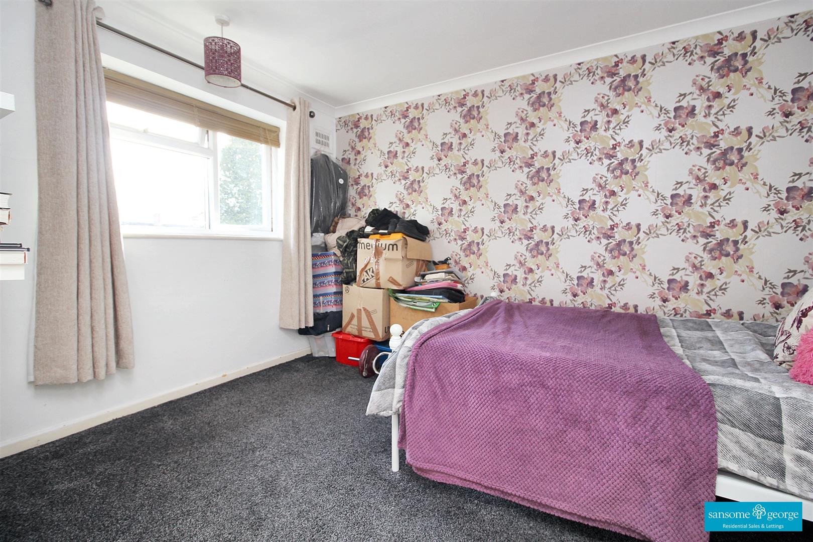 Ashampstead Road, Southcote, Reading